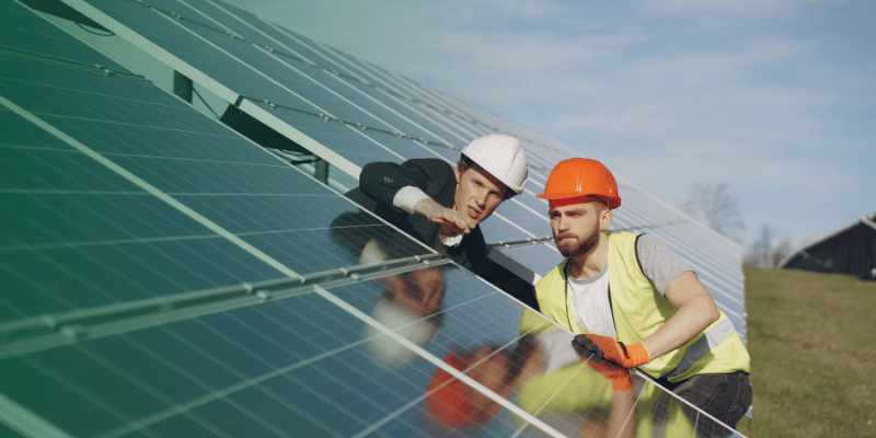 pasi-necesari-pentru-un-montaj-corect-al-panourilor-fotovoltaice